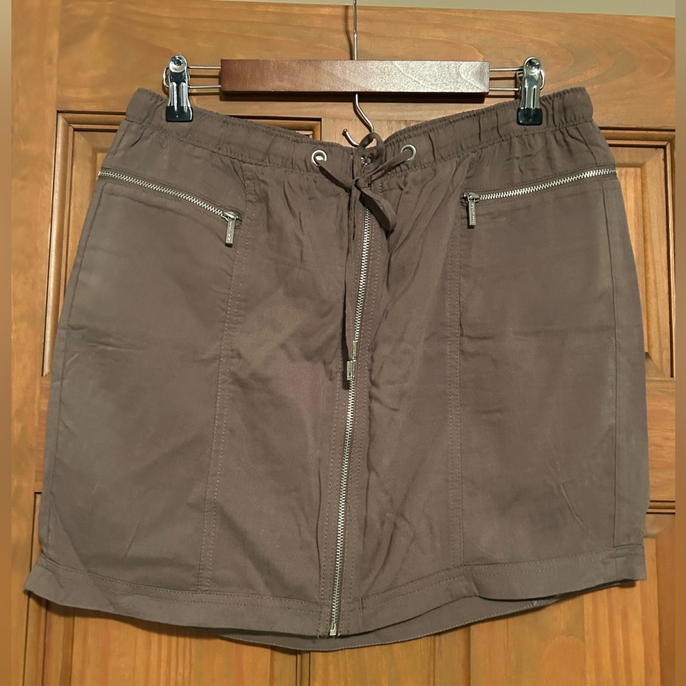 MICHAEL Michael Kors Taupe Skirt with Zipper Accents